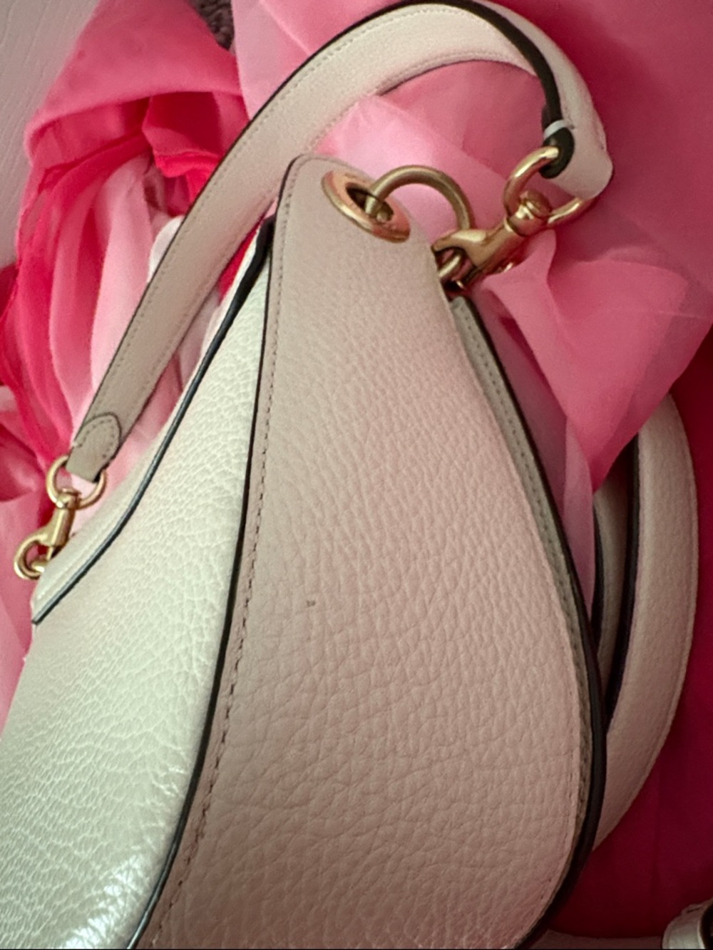 Coach Kleo Cream Pebbled Leather Purse Gold Hardware *FREE COACH ITEM INCLUDED* - Picture 15 of 16